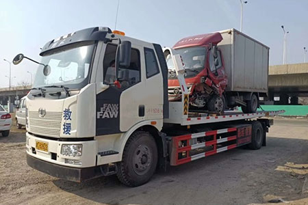 24小时道路救援电话昌九高速拖车公司G70送油服务电话高速事故救援拖车是免费的吗